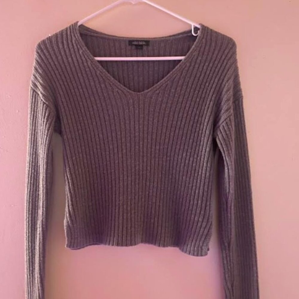 Teen/juniors grey long sleeve (XS)